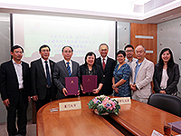 The signing ceremony of the collaborative agreement regarding the Collaborative Innovation Center for Peaceful Development of Cross-Strait Relations between CUHK and Xiamen University